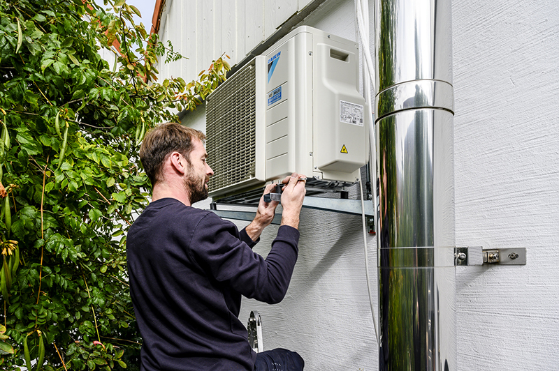 Монтаж бытовых кондиционеров